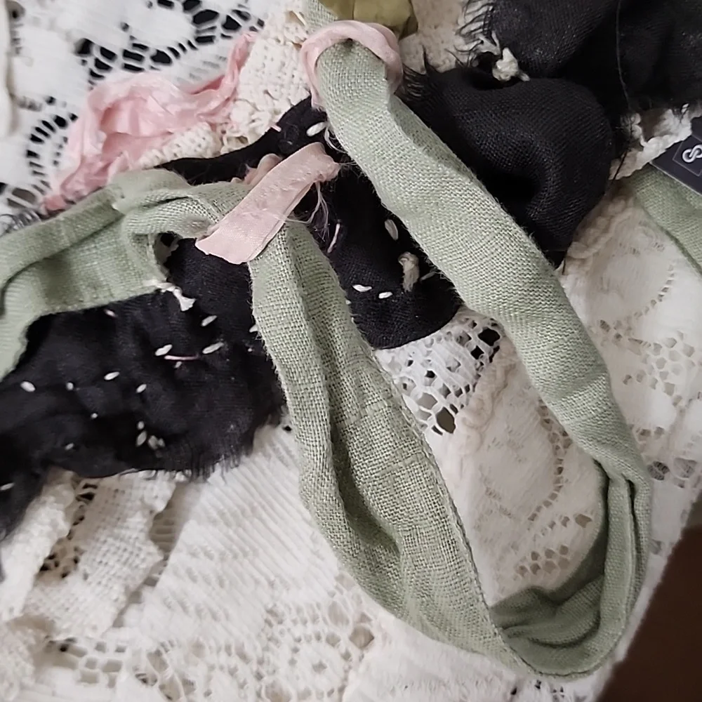 ♥️JABOT🩷 🌹👸🏼⚘️MOSSIE ANNA ARTISAN DESIGN NWT OOAK - Picture 10 of 10